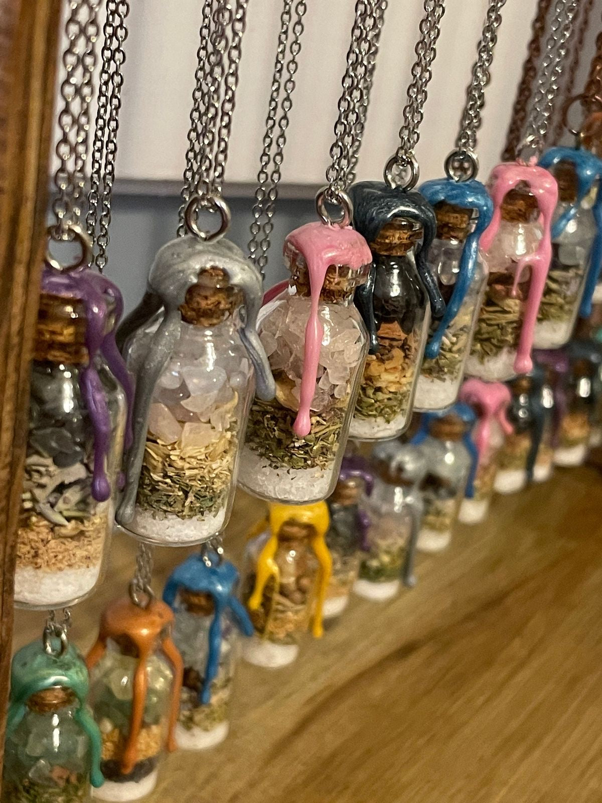 Collar de Botellita de Cristal