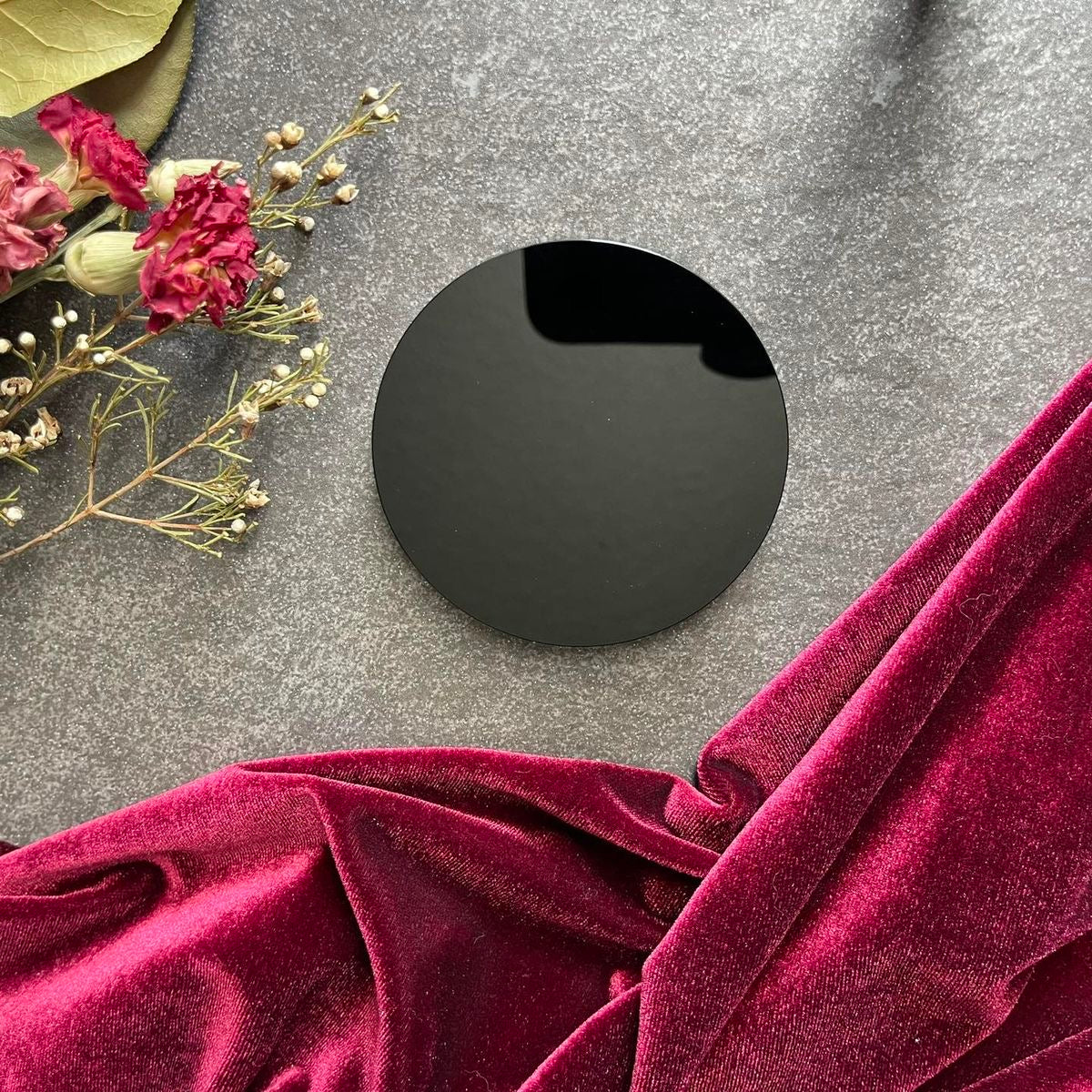 Espejo de Obsidiana